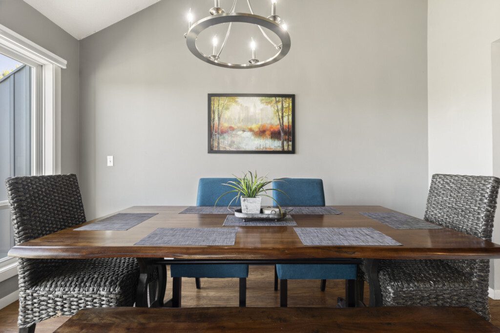 74299 379272 BE7S GNdN4FeXQ4yW6R uQdAoODrM L3U81J0TDQRJE 68236b88d2690.jpg