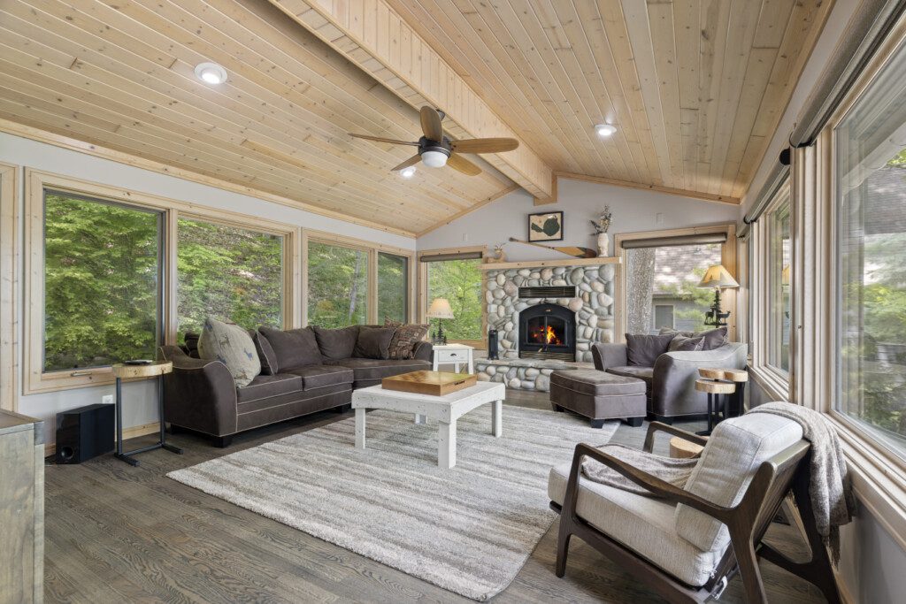 74299 380568 ZYHSYmHSaEY55Ta9RdTjjqUeQafeXMeHcn9DE8oMpFg 6842e2314aedf.jpg