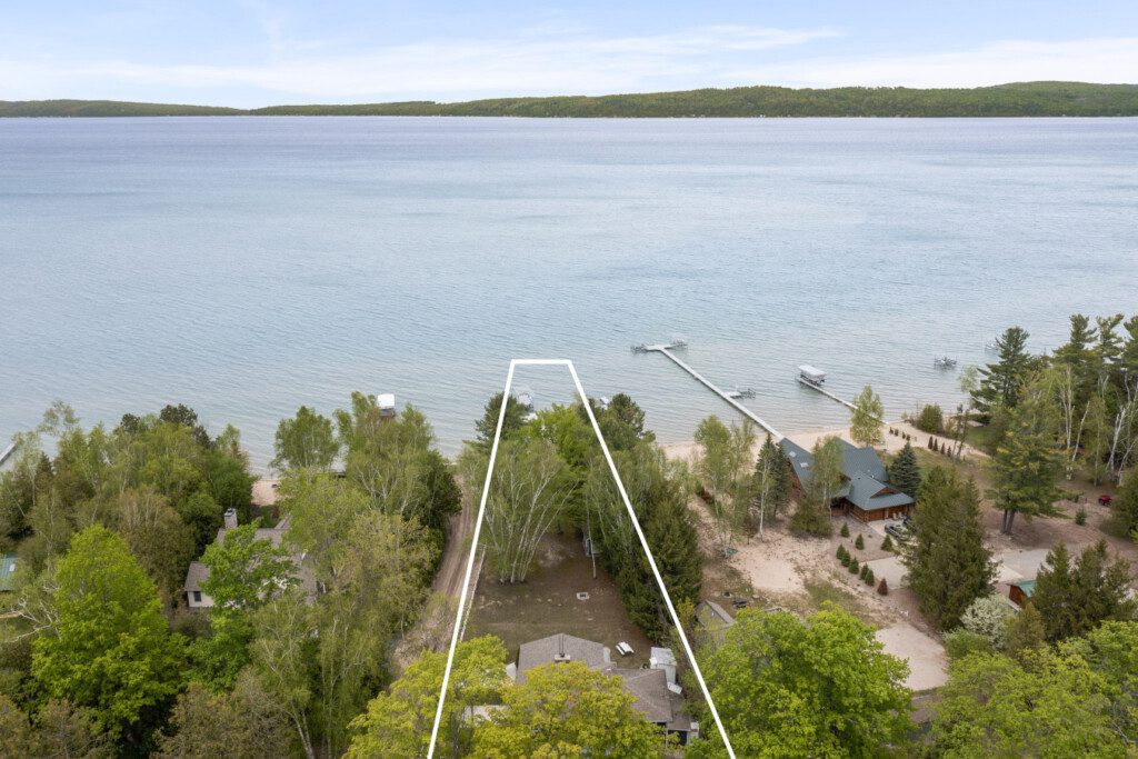 74299 385876 QeE6j7Duas0JLIHQYJibQ2yfhw0BOY kgesX9M8ThwA 682f80998a9f1.jpg