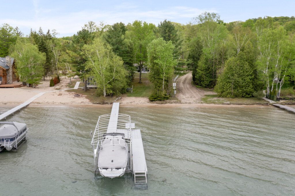 74299 385876 ocK3s2L5KPCKV2UaU6kJ8X 9wmvEuMDqIlYejOXDQcg 682f7ef60c529.jpg