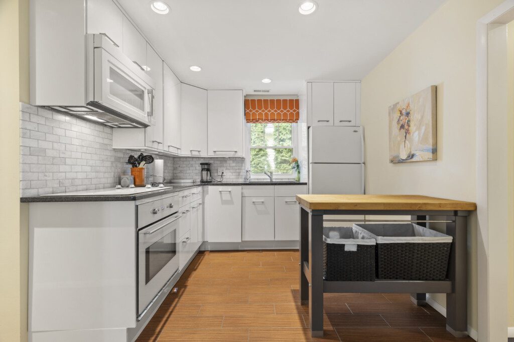 74299 385876 UpxWDam2NP3CJWug4vqvV5qSDWR1smn2C3R6yhAI4aI 682f7e1e4a4a8.jpg