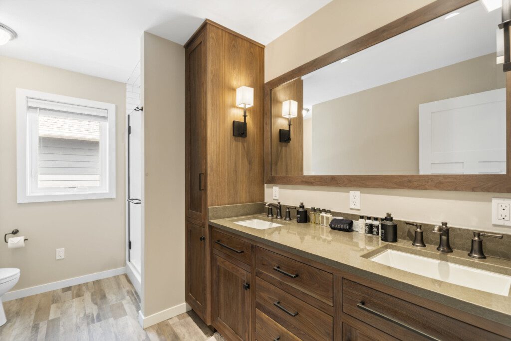 74299 321452 2bOJSIC7monT8DX9sQxkG8eNGwGWVnv0GN84nBN5TIU 68534085bbf61.jpg